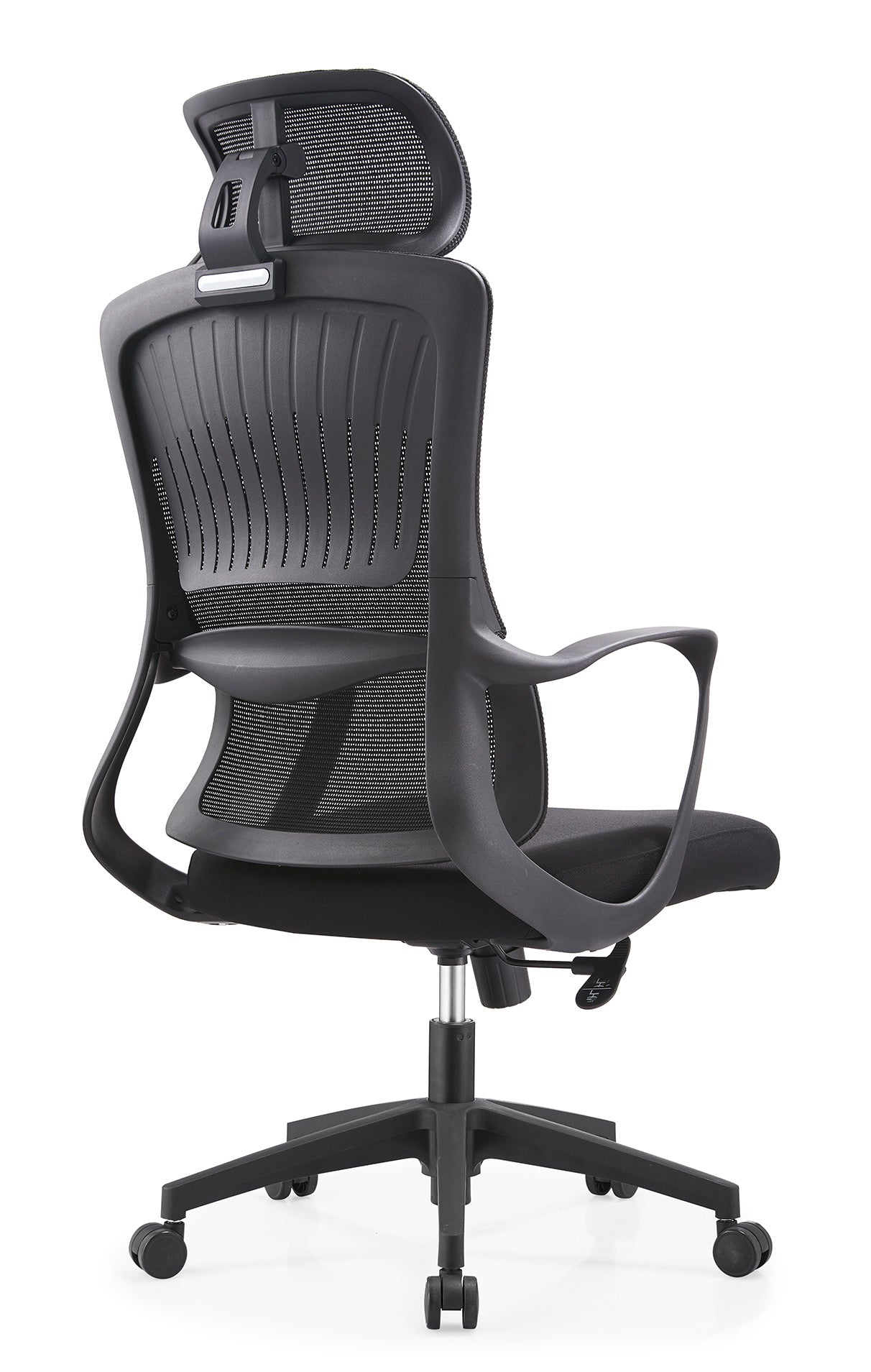 ErgoMesh Executive Chair – YOE 64